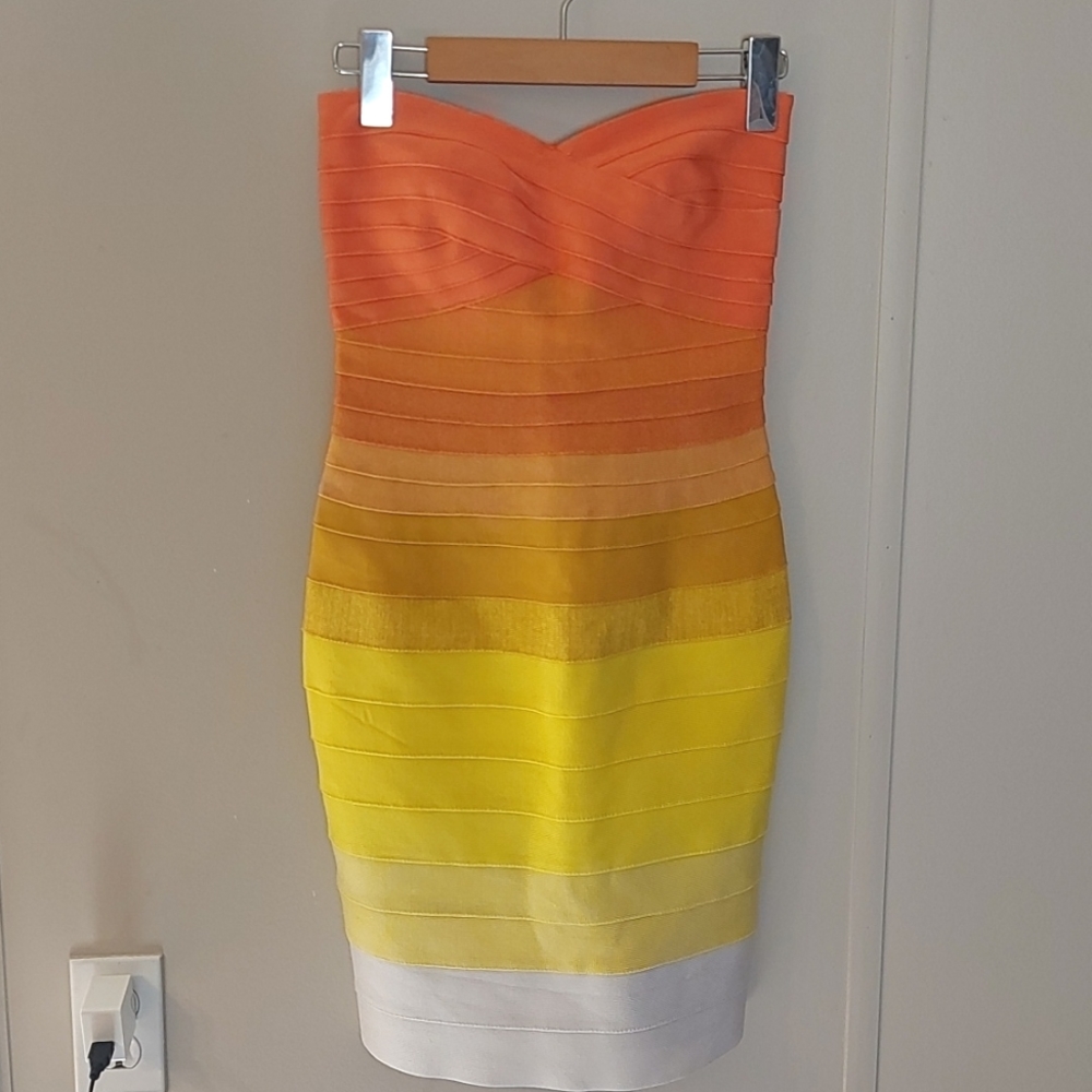 Stunning JLUXLABEL Body Contour Dress